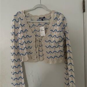 Nordstrom Cream Cropped Knit Cardigan with Blue Wave Trim